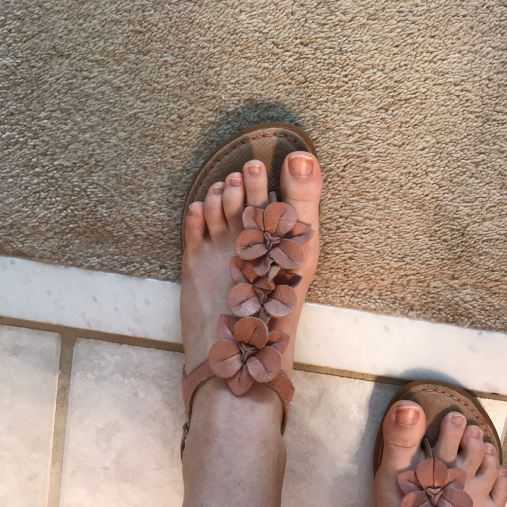 Pink flower flats